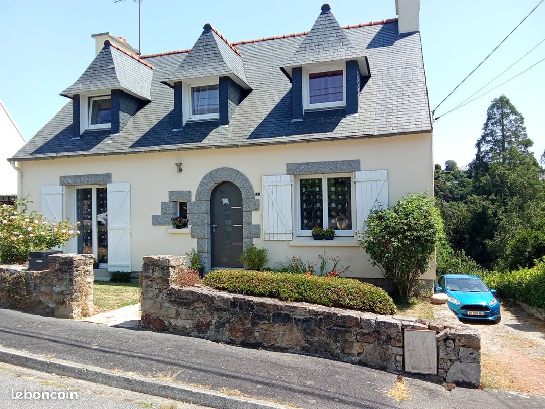 Maison 5 pièces 100 m² · à Châteaulin · 100 m² · 225 000 €