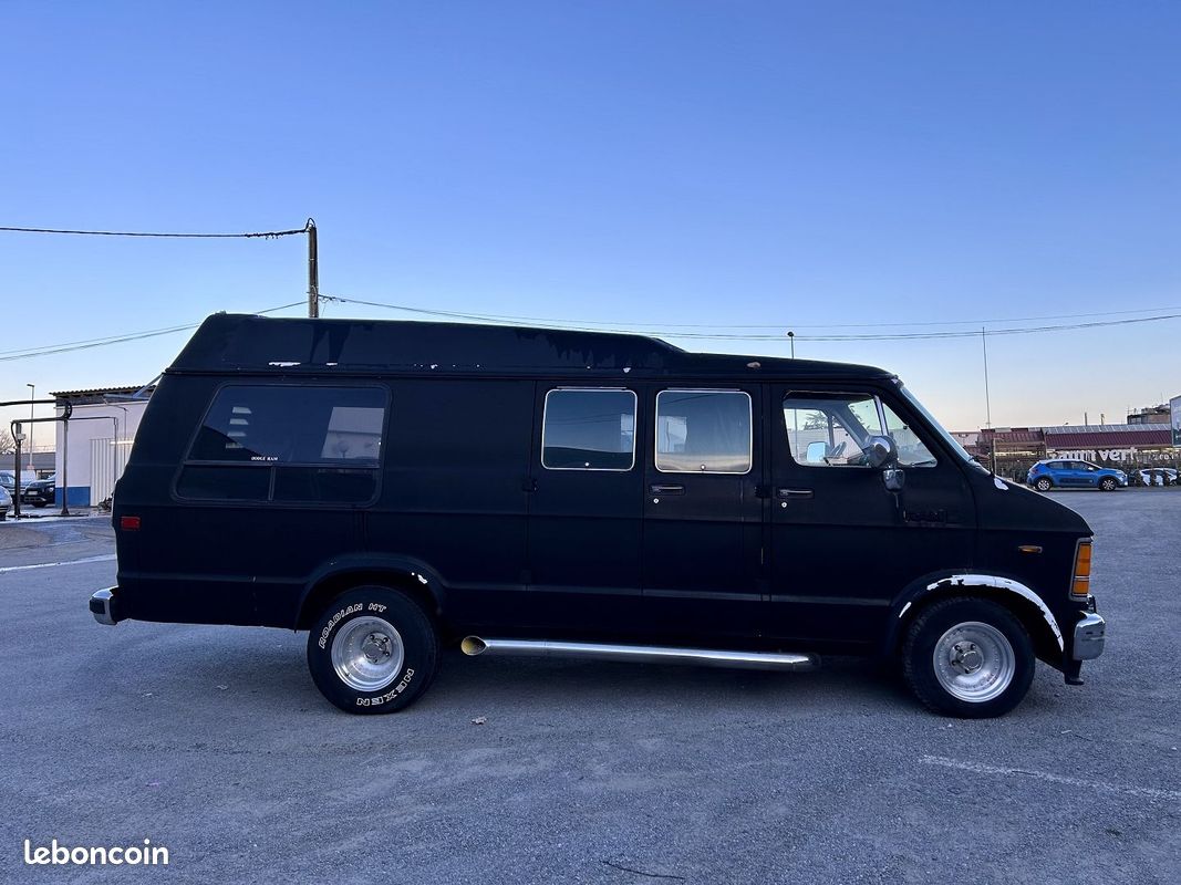 Dodge RAM VAN 250 (image 4)