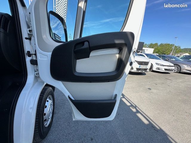 Citroën Jumper Fourgon Grand Volume JUMPER TOLE L2H2 130 BVM6 CLUB GPS TEL GALLERIE ETC...(13 250HT) (image 31)