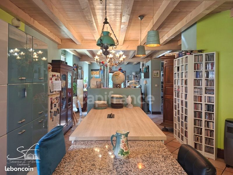 Maison 5 pièces 172 m² · à Chamoux-sur-Gelon · 172 m² · 465 000 €