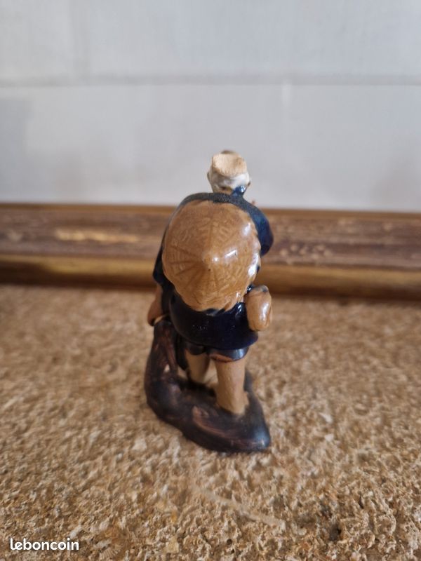 Ensemble de figurines asiatiques – scènes traditionnelles (image 8)