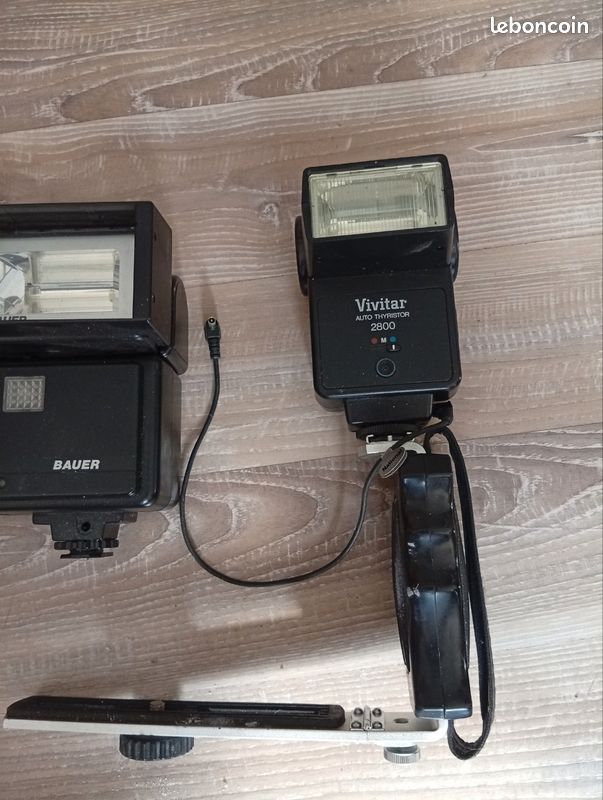 Flash Cubes ITT Pour Appareil Photo Ancien Vintage - Ouvert Mais Jamais Utilisé