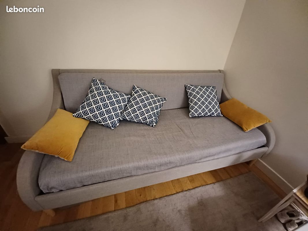Banquette lit et matelas à vendre (image 3)