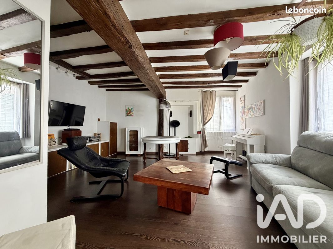 Maison 6 pièces 129 m² · à Vieillevigne · 129 m² · 198 000 €