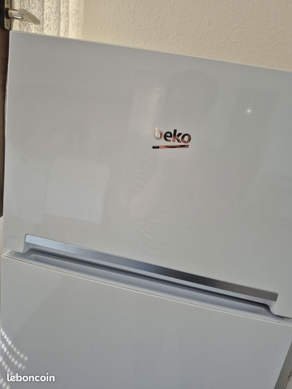 Refregirateur 2 portes BEKO (image 2)