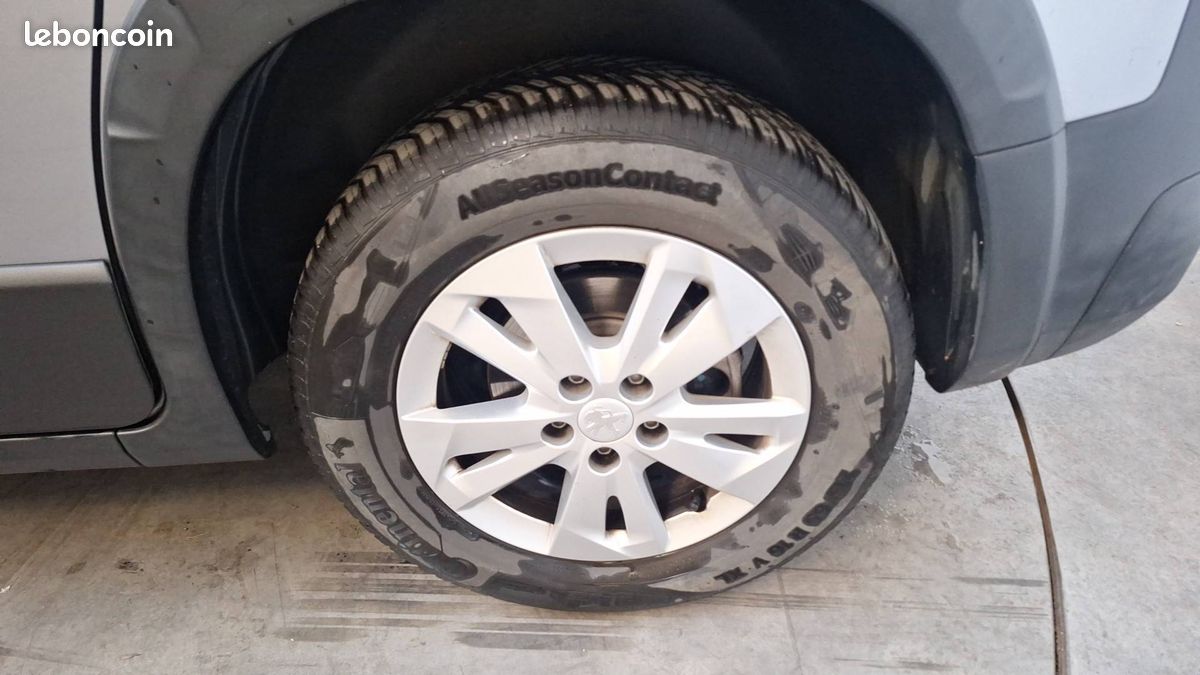 Peugeot rifter standard bluehdi 130 ss eat8 gt (image 10)