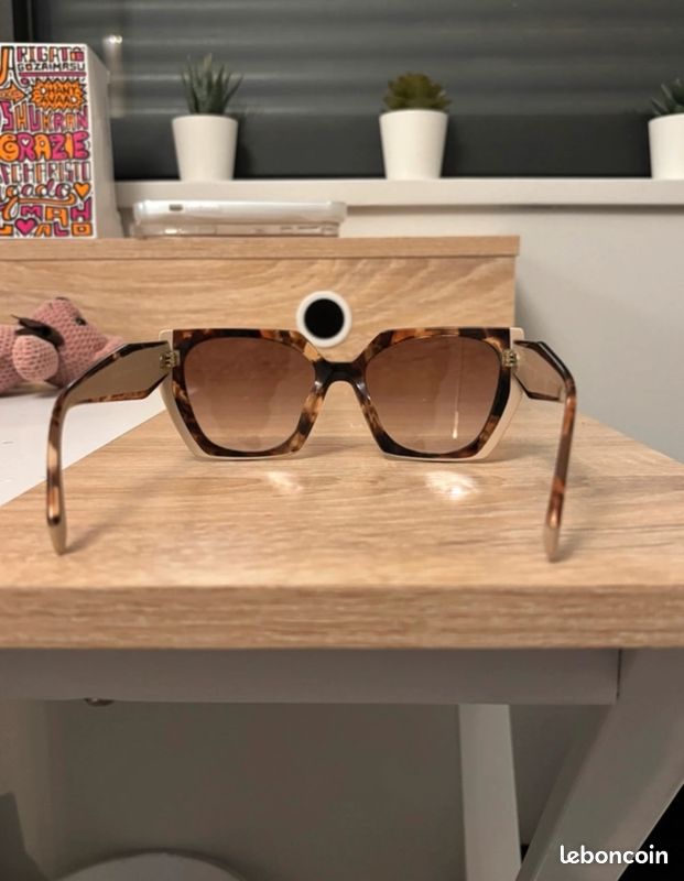 Lunettes PRADA (image 3)