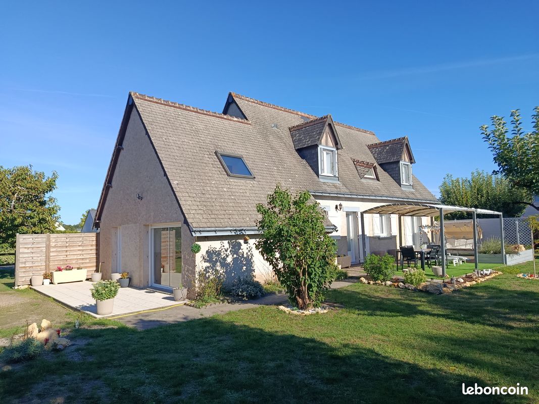 Maison 8 pièces 163 m² · à Saint-Roch · 163 m² · 399 000 €