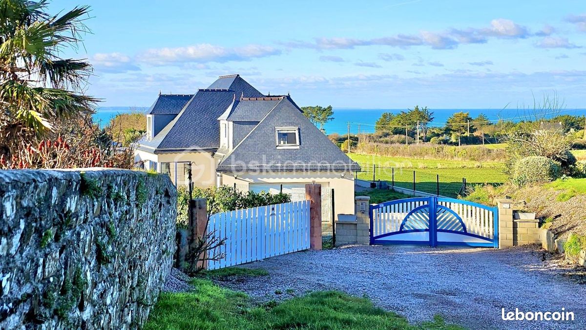 Maison 8 pièces 223 m² · à Pléneuf-Val-André · 223 m² · 850 000 €