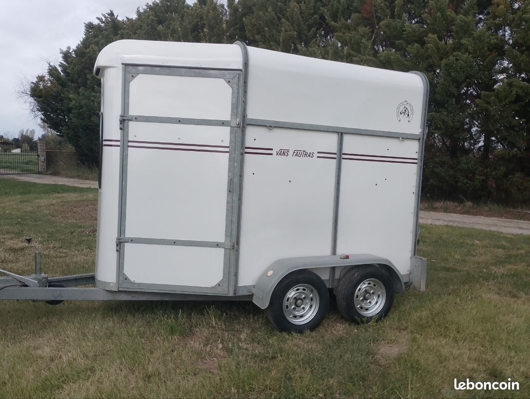Chevaux Fautras Remorque Fautras Van Transport Chevaux Fautras