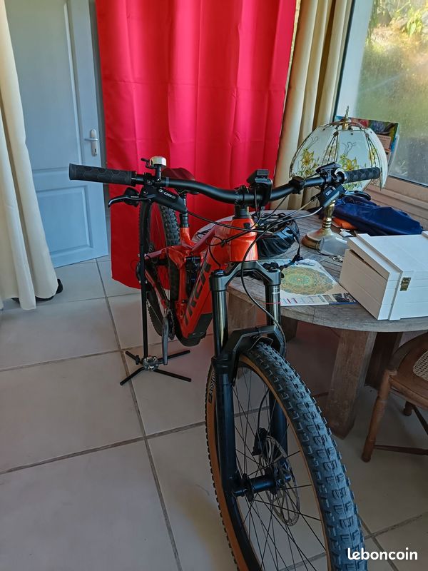 VTTAE TREK RAIL taille S Sport Plein air - Main Image