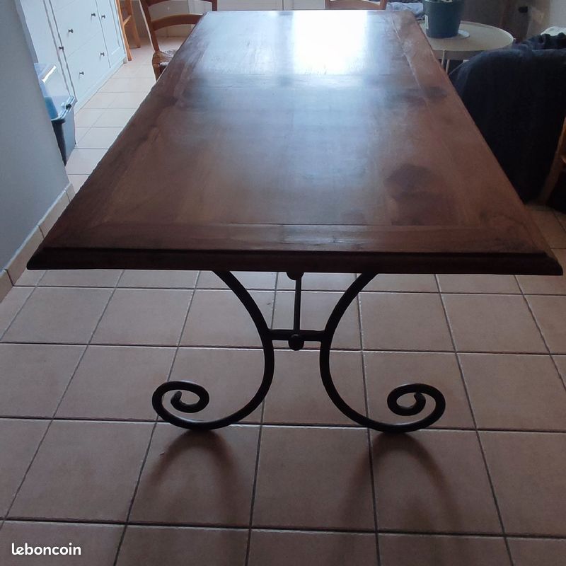 Table bois de palissandre et fer forgé (image 1)