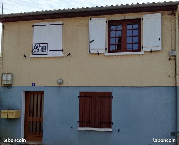 Appartement 4 pièces 75 m² · à Lussac-les-Châteaux · 75 m² · 102 000 €