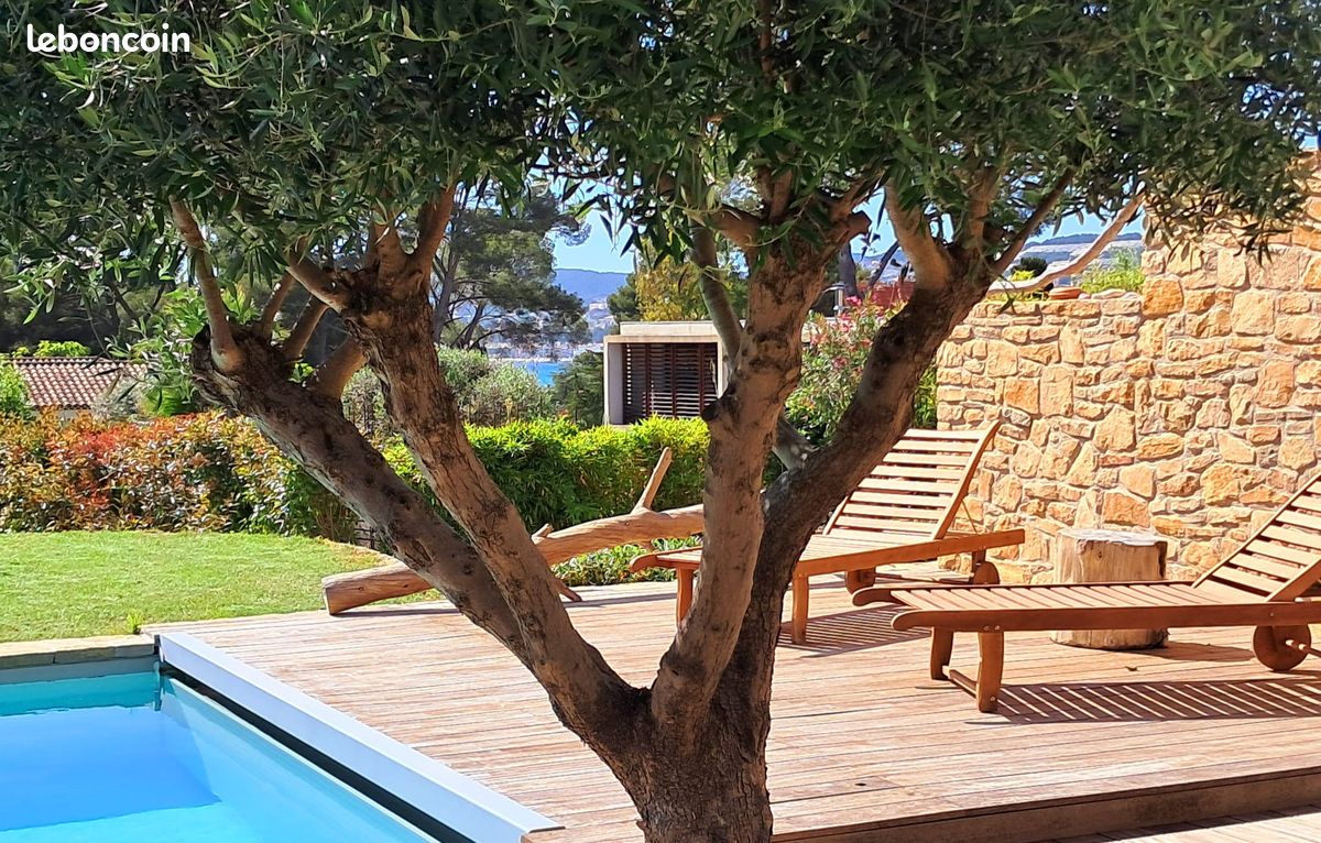 Maison 7 pièces 180 m² · à Sanary-sur-Mer · 180 m² · 1 580 000 €