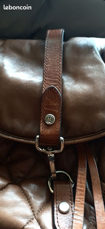 MASSIMO DUTTI Sac à dos, Cuir de mouton, Fabriqué en Espagne, Parfait état (image 9)
