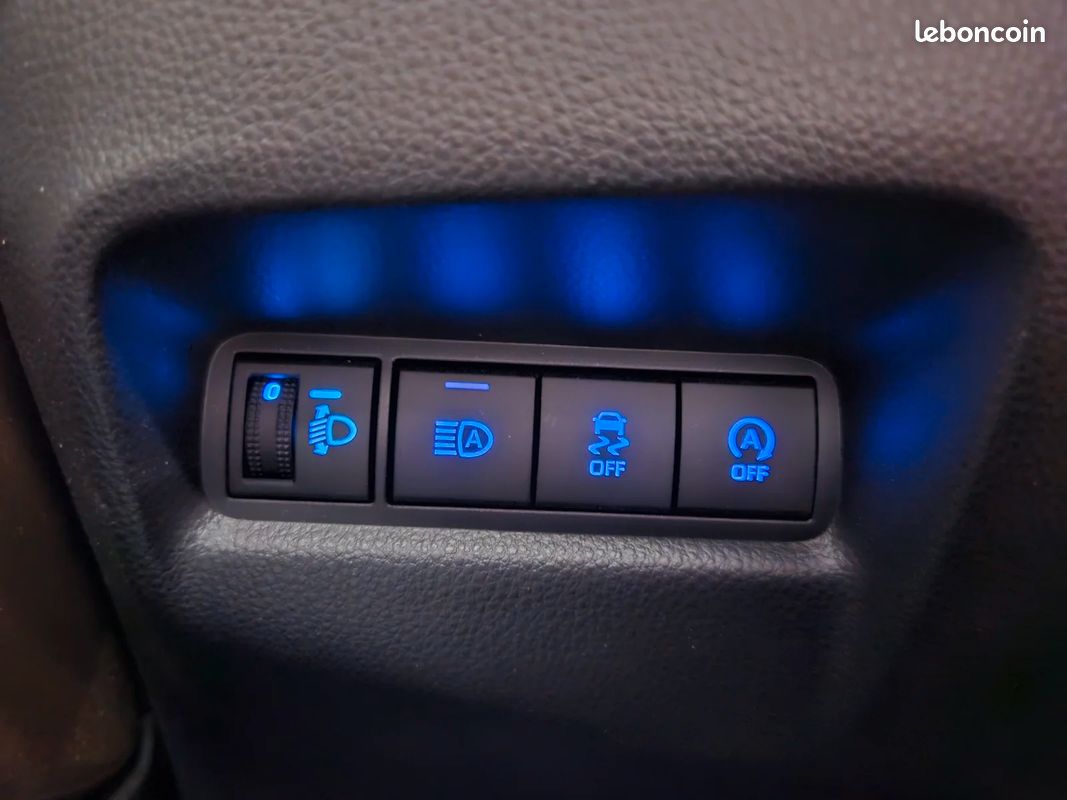 Toyota AYGO X Design 1.0 VVTi 12V 72 cv (image 26)