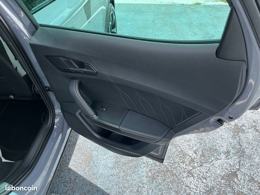 CUPRA Formentor 1.4 e-HYBRID 204 ch DSG6 Business Edition (image 26)
