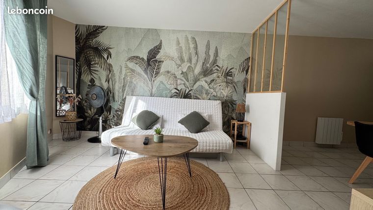 Studio 1 pièce 27 m²
