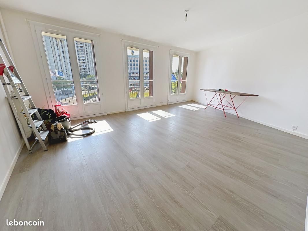 Appartement a louer joue-les-tours - 2 pièce(s) - 57 m2 - Surfyn