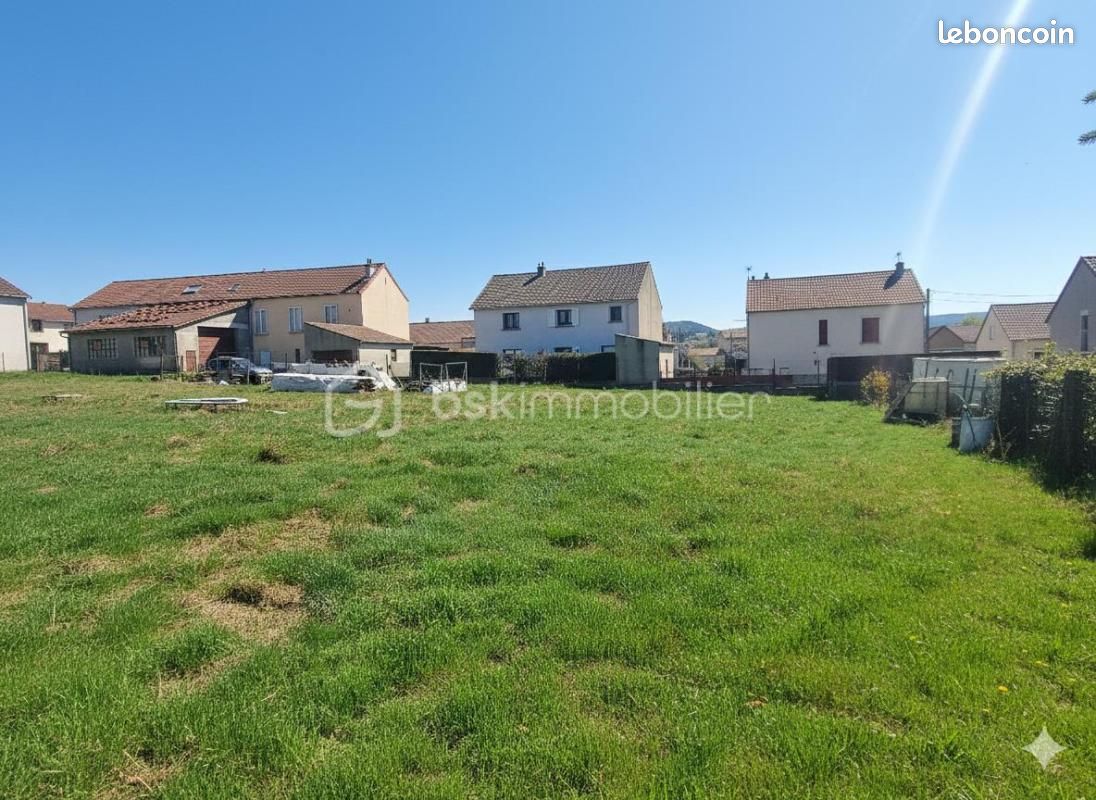 Terrain 1 047 m² Langogne · 42 000 €