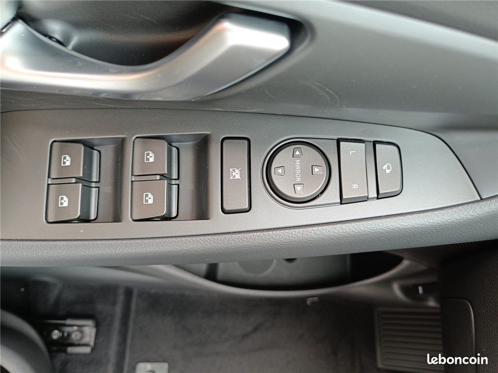 Hyundai i30 III 1.0 T-GDI 100 DCT-7 Creative (image 12)