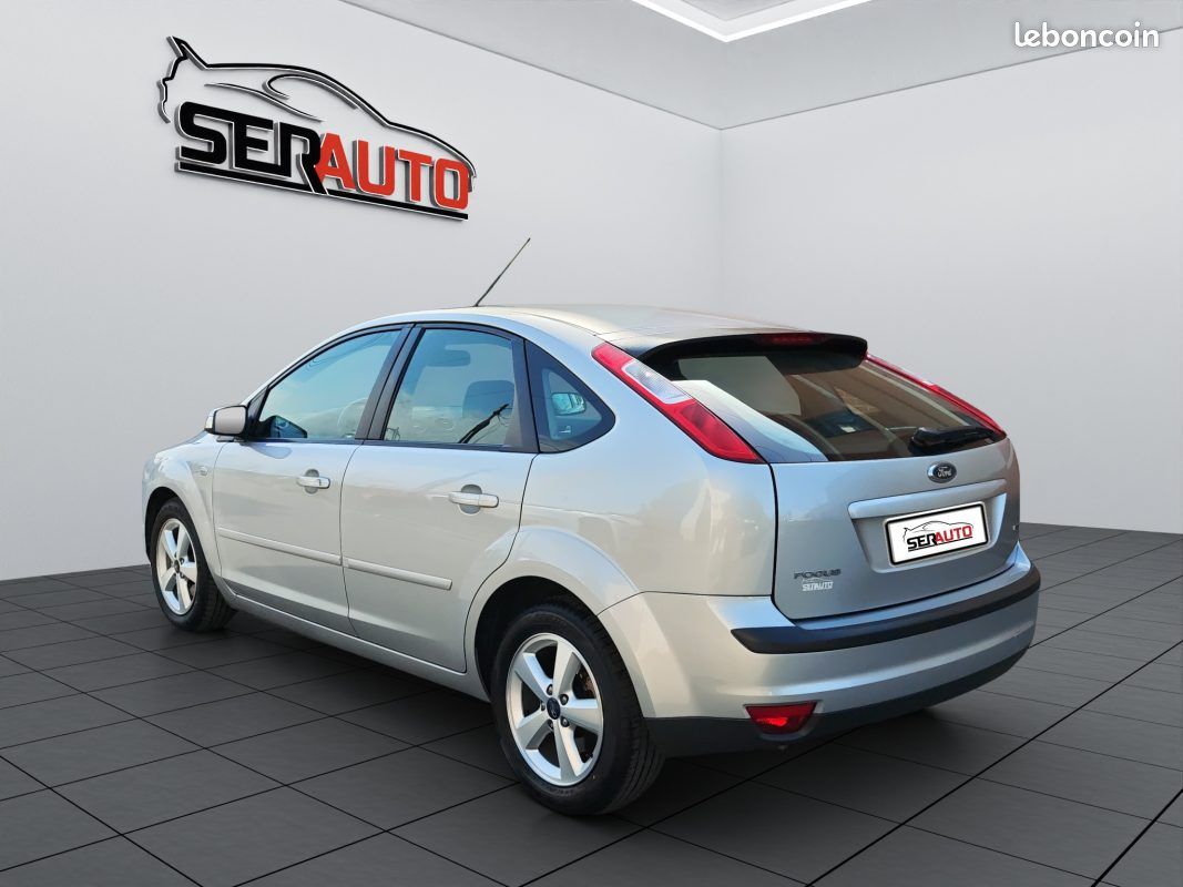 Ford focus ii 1.8 tdci 115 titanium (image 4)