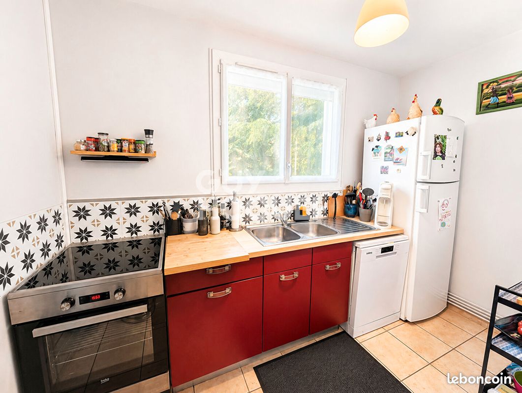 Appartement 4 pièces 77 m² · à Saint-Cyr-sur-Loire · 77 m² · 937 €/mois