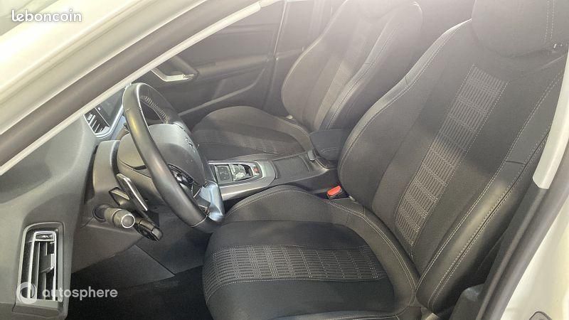 Peugeot 308 1.5 BlueHDi 130ch S&S Allure EAT8 (image 12)