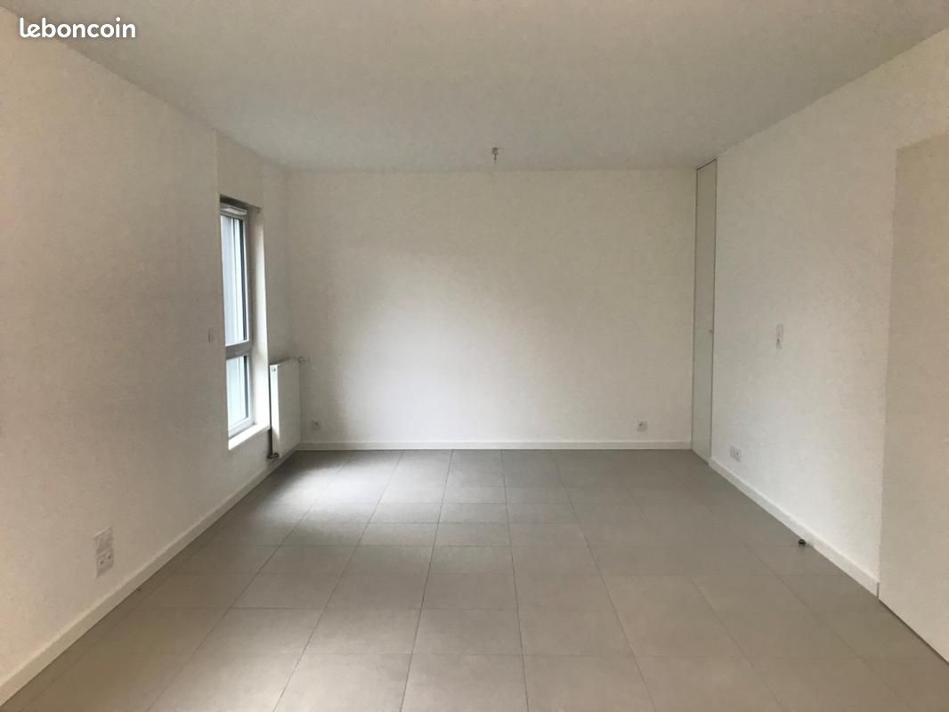 Maison a louer coueron - 5 pièce(s) - 109 m2 - Surfyn