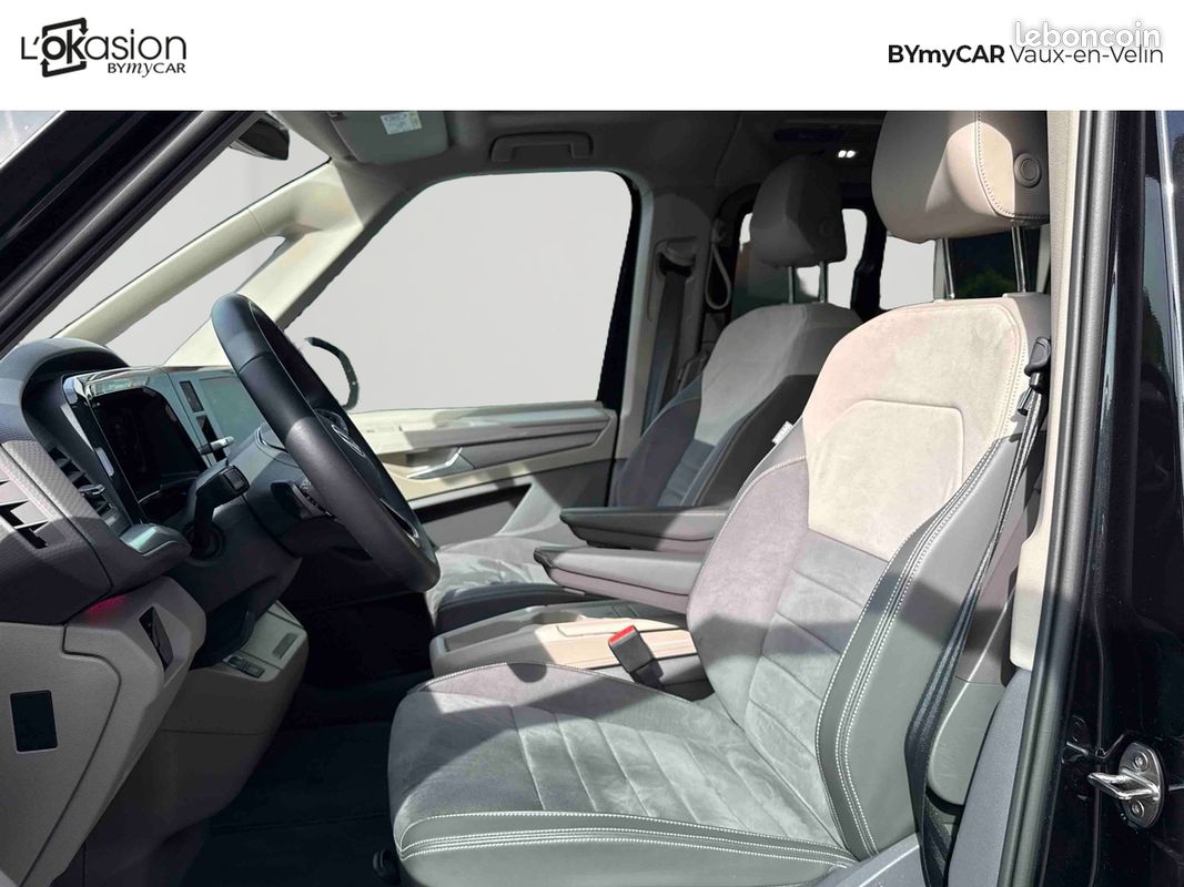 VOLKSWAGEN UTILITAIRES Multivan Court 2.0 TDI 150 DSG7 Style (image 15)