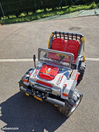 Voiture électrique Enfant Gaucho Rockin 12V 4x4 Peg Perego - 2 Places - Occasion