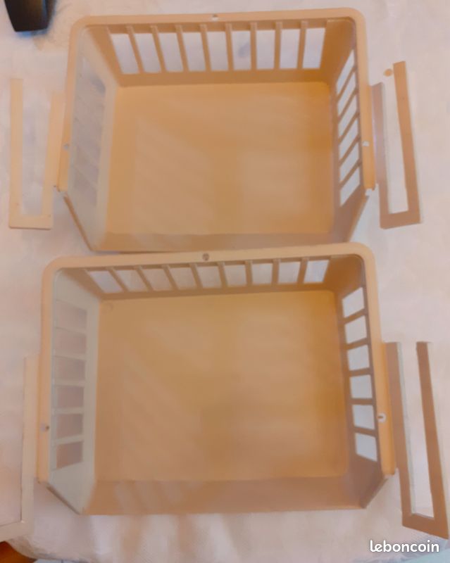 Lot de 2 etageres d appoint plastique (image 1)