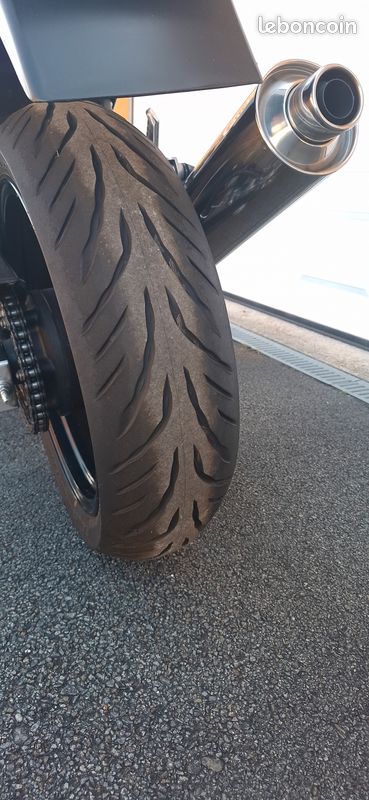 KAWASAKI ZR7 1ére main (image 4)