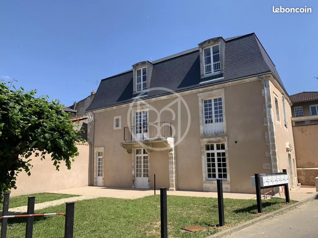 Appartement 2 pièces 23 m² - Poitiers 86000 (image principale 0)