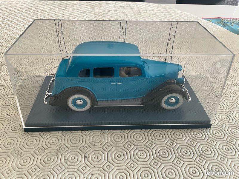 SPLENDIDE VOITURE TINTIN 1/24° EN AMERIQUE N°26 - NEUF EN BOITE & FASCICULE