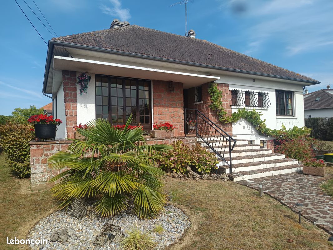 Maison 4 pièces 105 m² · à Poulainville · 105 m² · 236 000 €