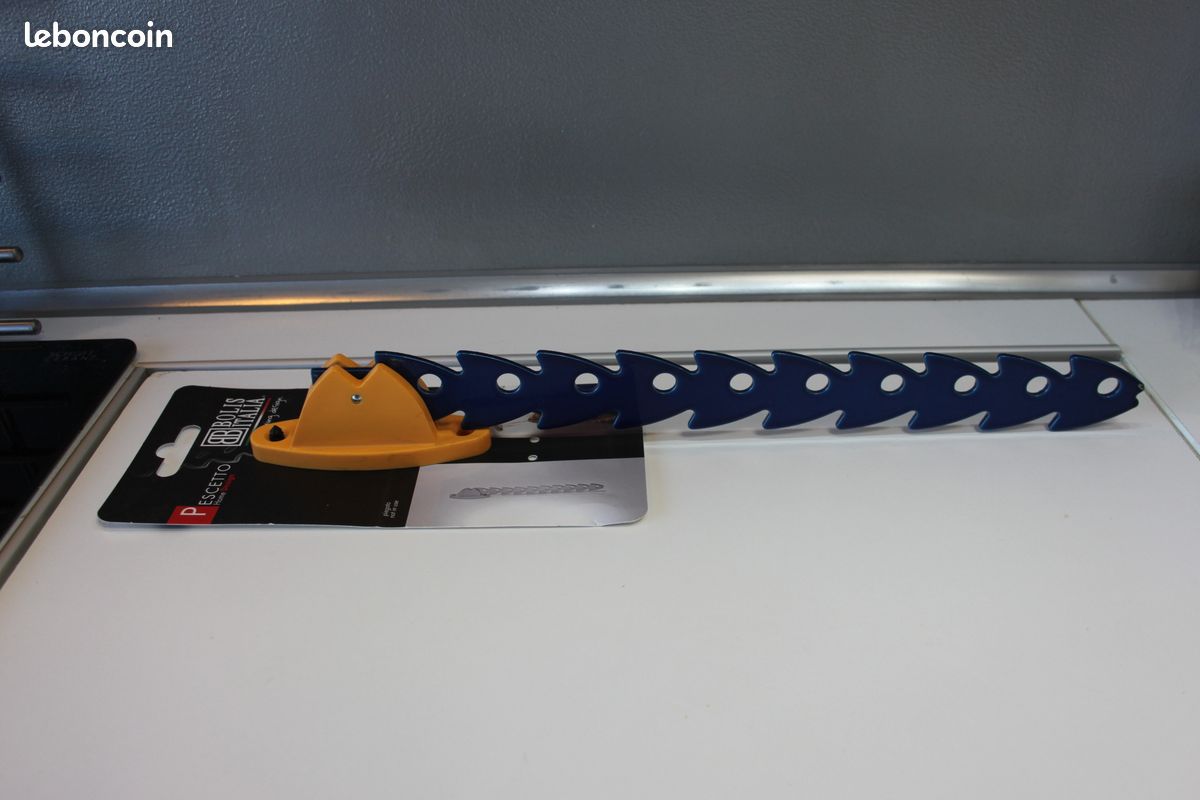 Porte manteau pliable bleu bolis italia (image 1)