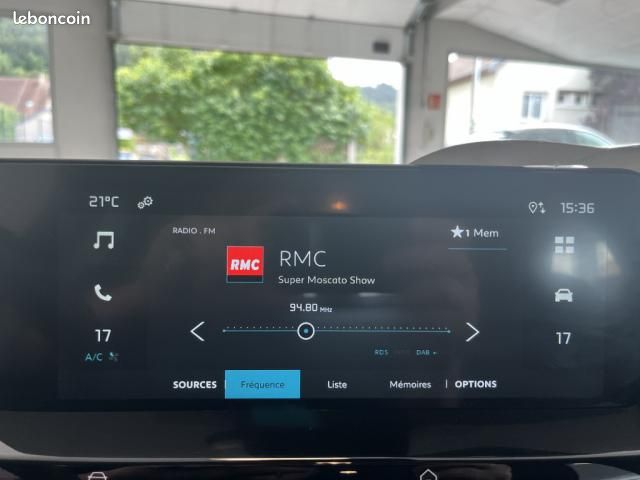Citroën C4 BlueHDi 130 EAT8 Plus (image 26)