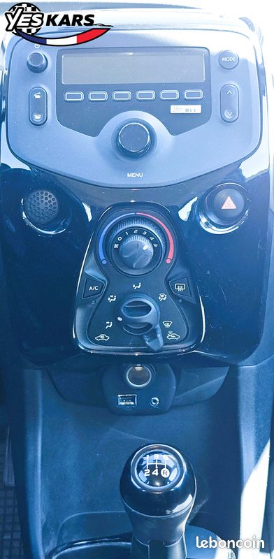 PEUGEOT 108 1.2 PureTech Envy 5p/ COURROIE DE DISTRIBUTION CHANGEE (image 8)