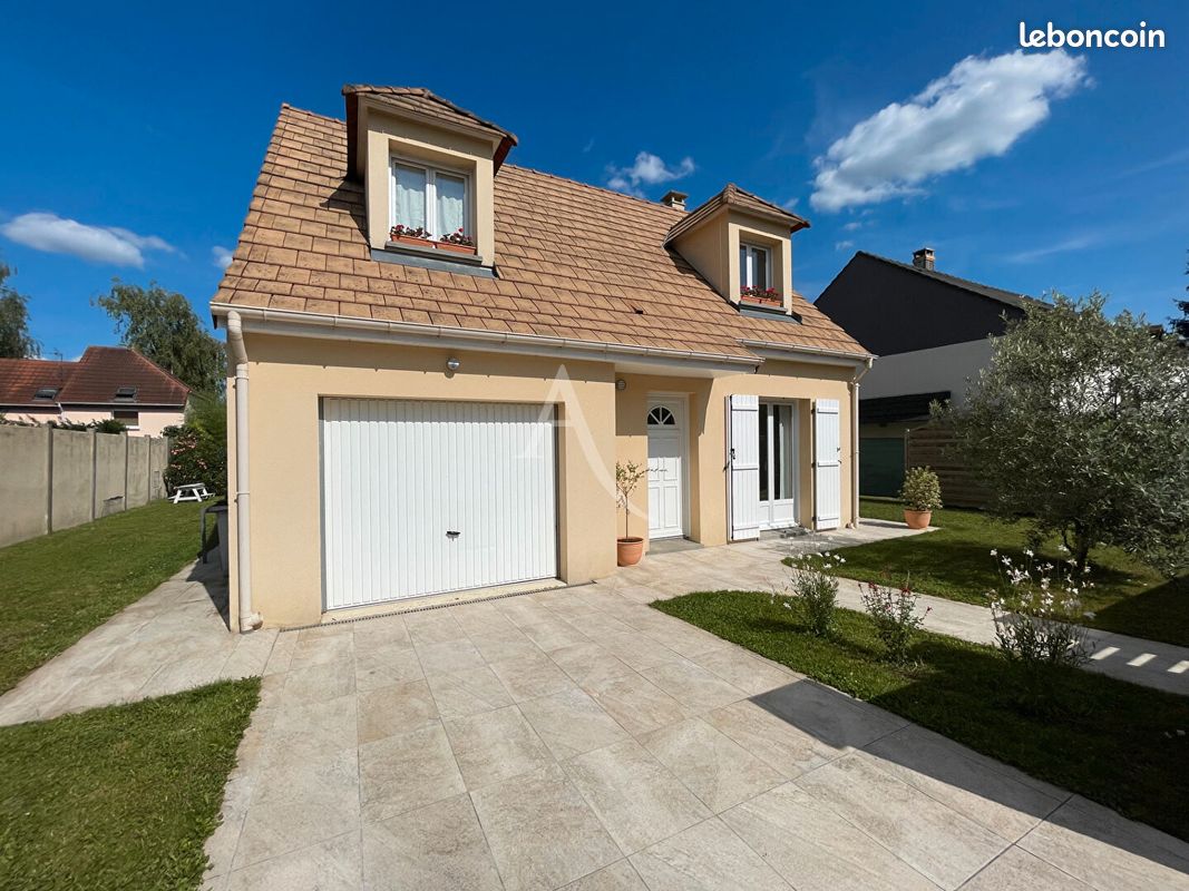 Maison 5 pièces 92 m² · à Ozoir-la-Ferrière · 92 m² · 357 000 €