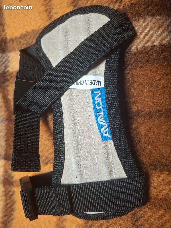 Protège-bras De Compression NEET Pour Tir à L'arc - Bleu, Taille XL - Ambidextre - Neuf Sous Blister
