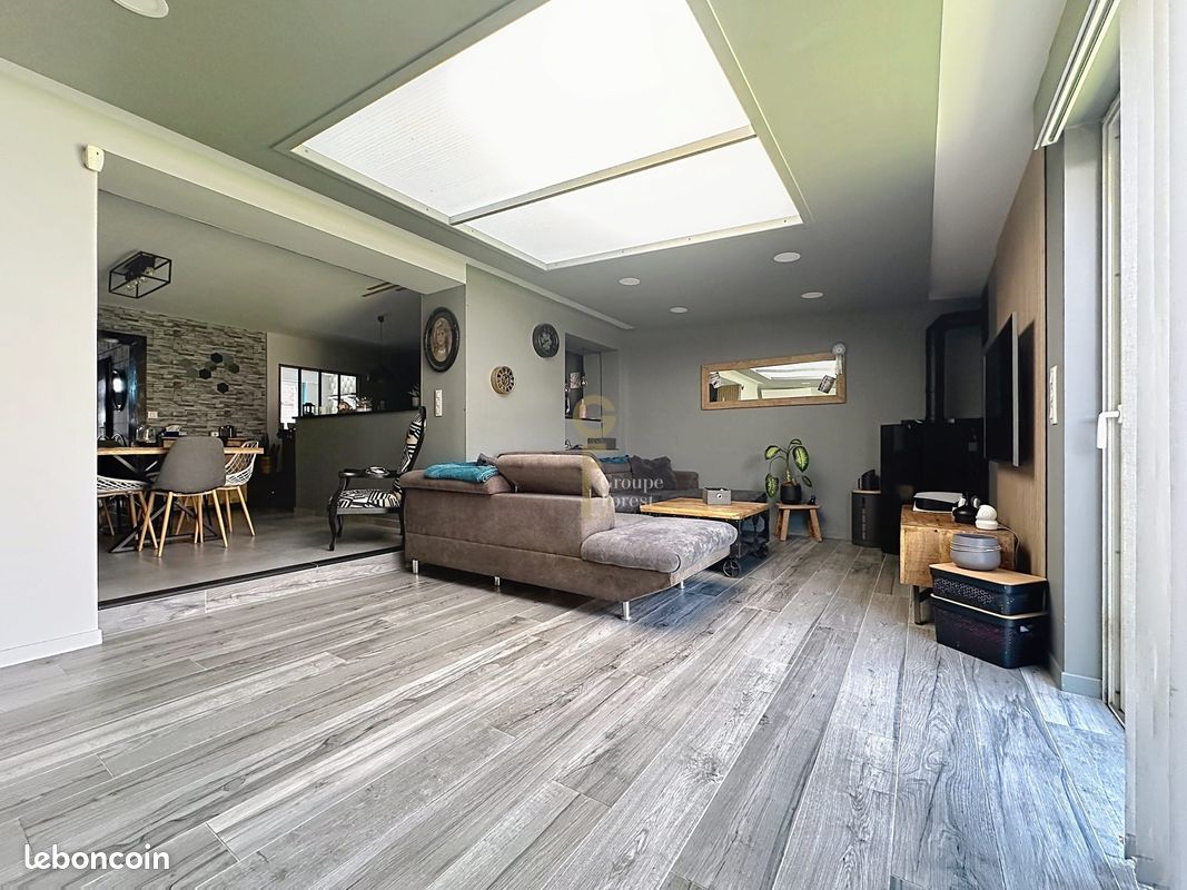 Maison 6 pièces 136 m² · à Roncq · 136 m² · 388 000 €