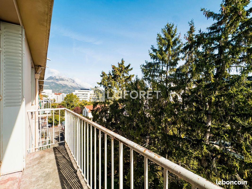 Appartement 4 pièces 65 m² · à Grenoble · 65 m² · 140 000 €