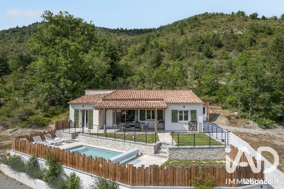 Maison 5 pièces 94 m² · à Castellane · 94 m² · 575 000 €