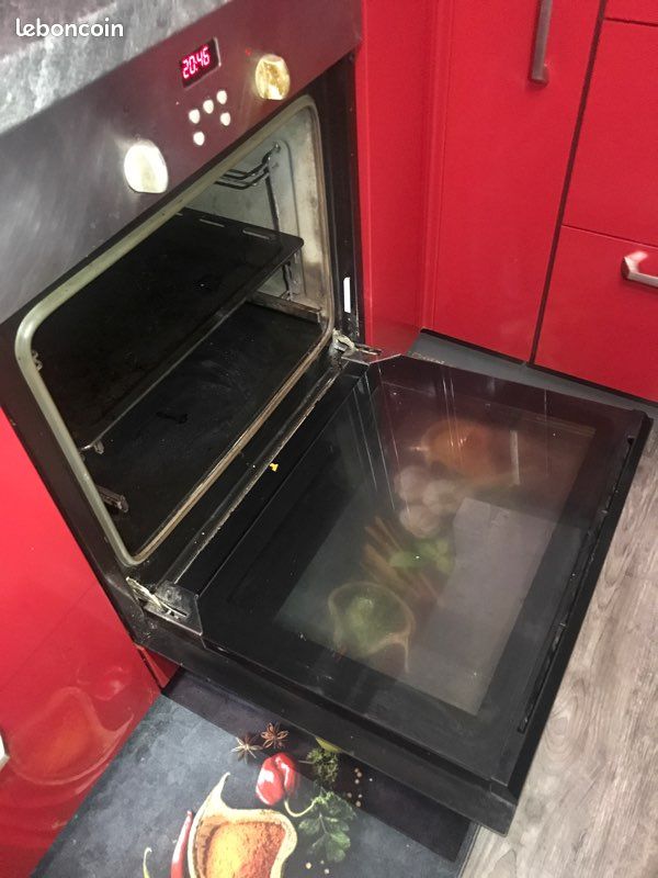 Je vend un four encastrable (image 3)