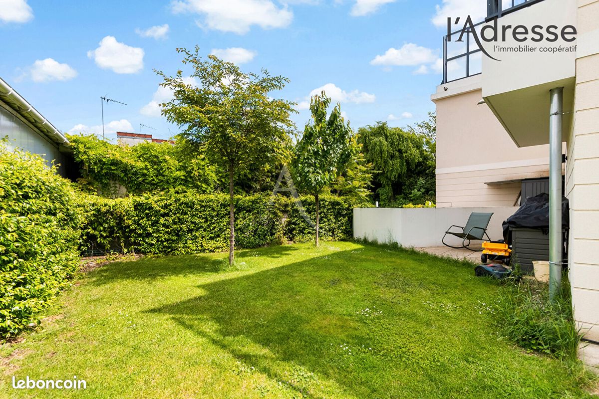 Appartement 3 pièces 66 m² · à Suresnes · 66 m² · 585 000 €