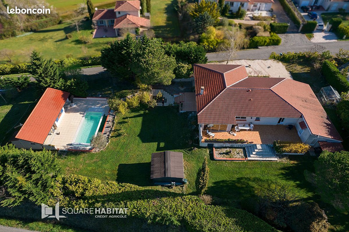 Maison 5 pièces 170 m² · à Carla-Bayle · 170 m² · 329 000 €