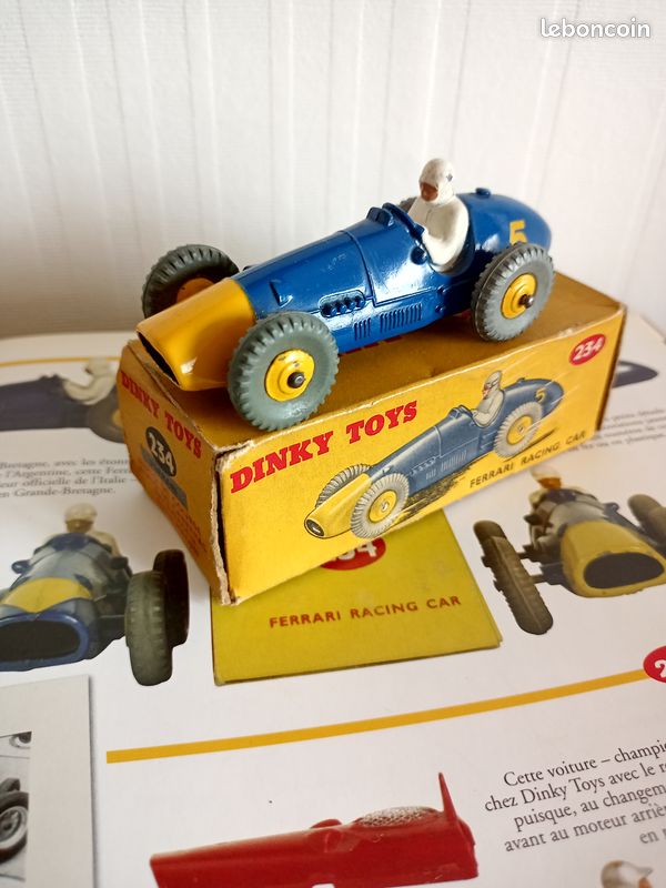 Jouet Ancien Dinky Toys - Racing Car 23A - Angleterre - 1/43