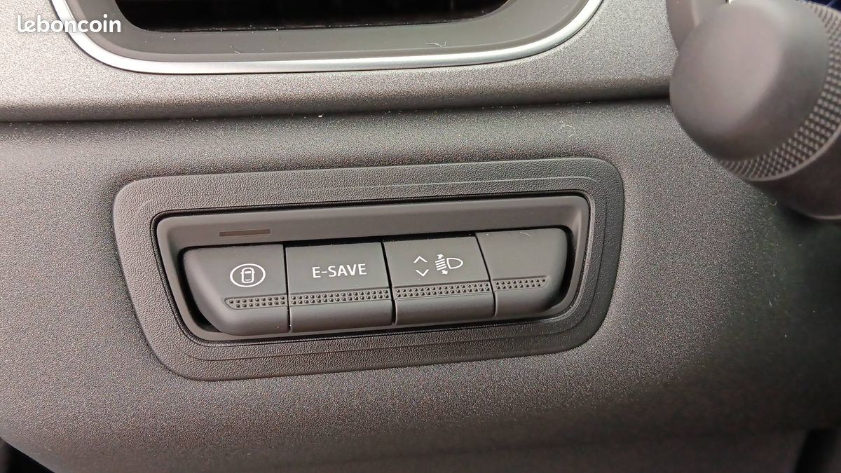 Renault captur e tech full hybrid 145 ch techno (image 30)