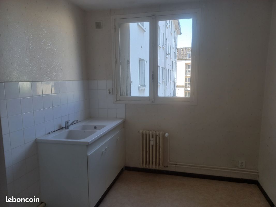 Appt. Rue Des Guillemets (image 6)